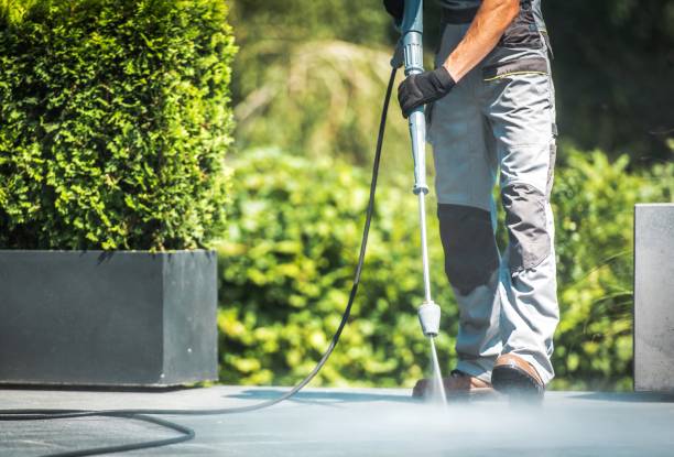 Best Sidewalk and Walkway Cleaning  in Fairborn, OH